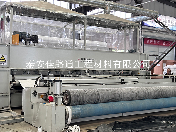 人工湖膨潤土防水毯接縫總漏？這些處理技巧要掌握